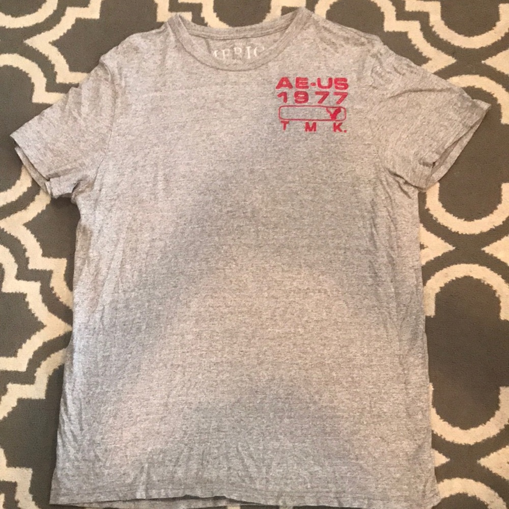 American Eagle T-Shirt Size Large
